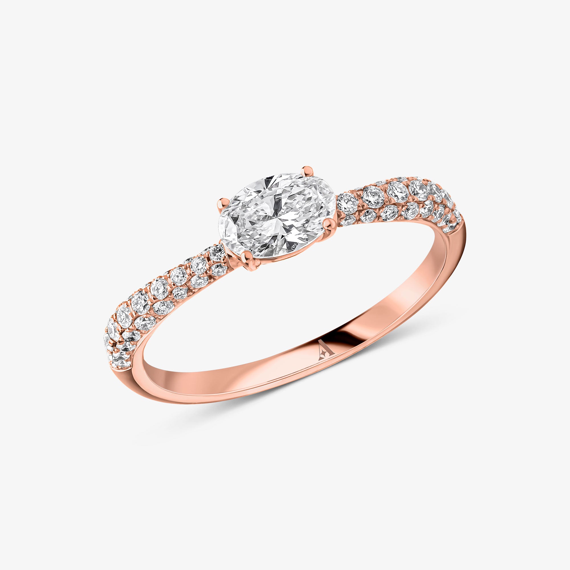 Bague empilable Roma avec diamant solitaire