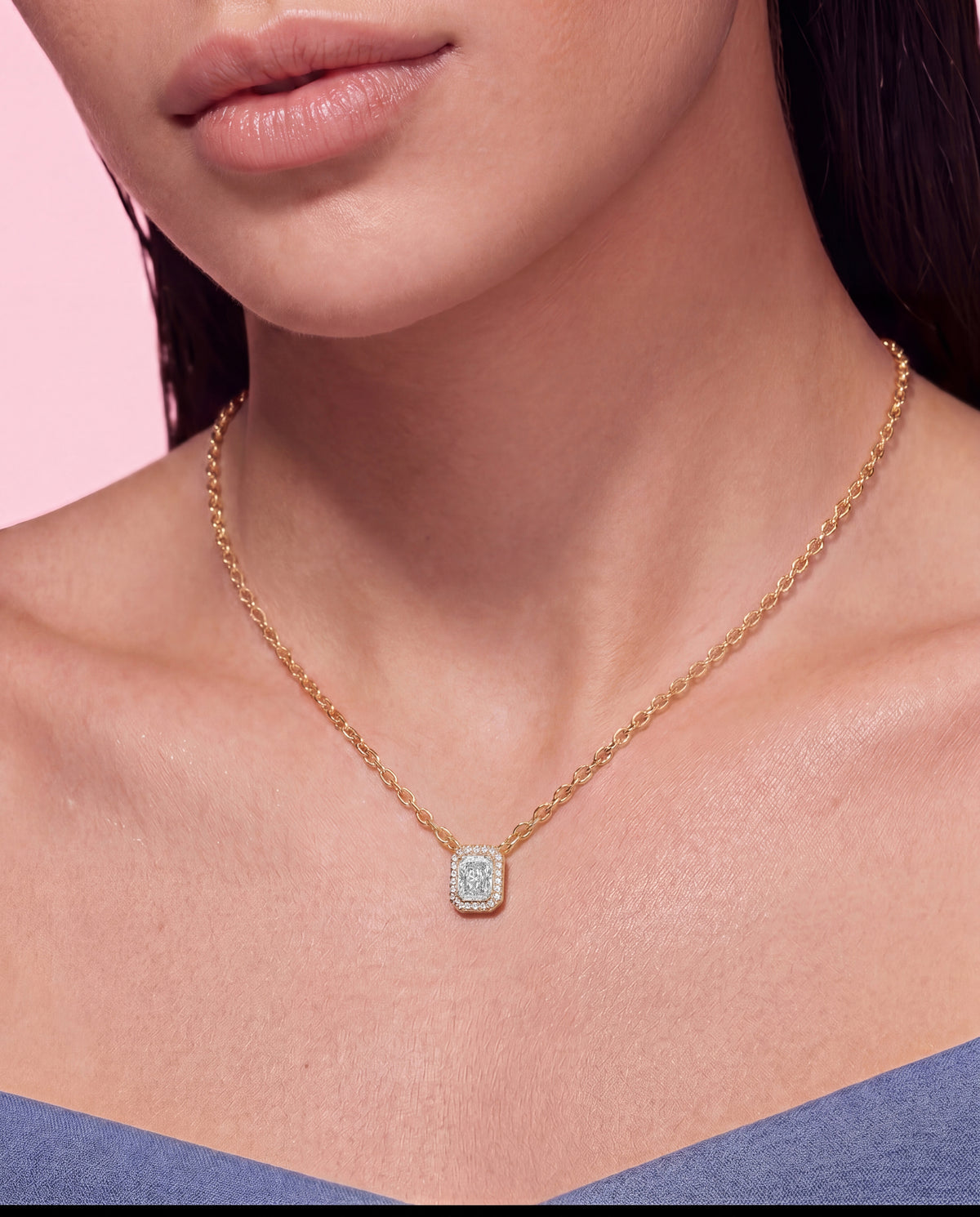 Radiant Cut Halo Pendant Yellow Gold 110