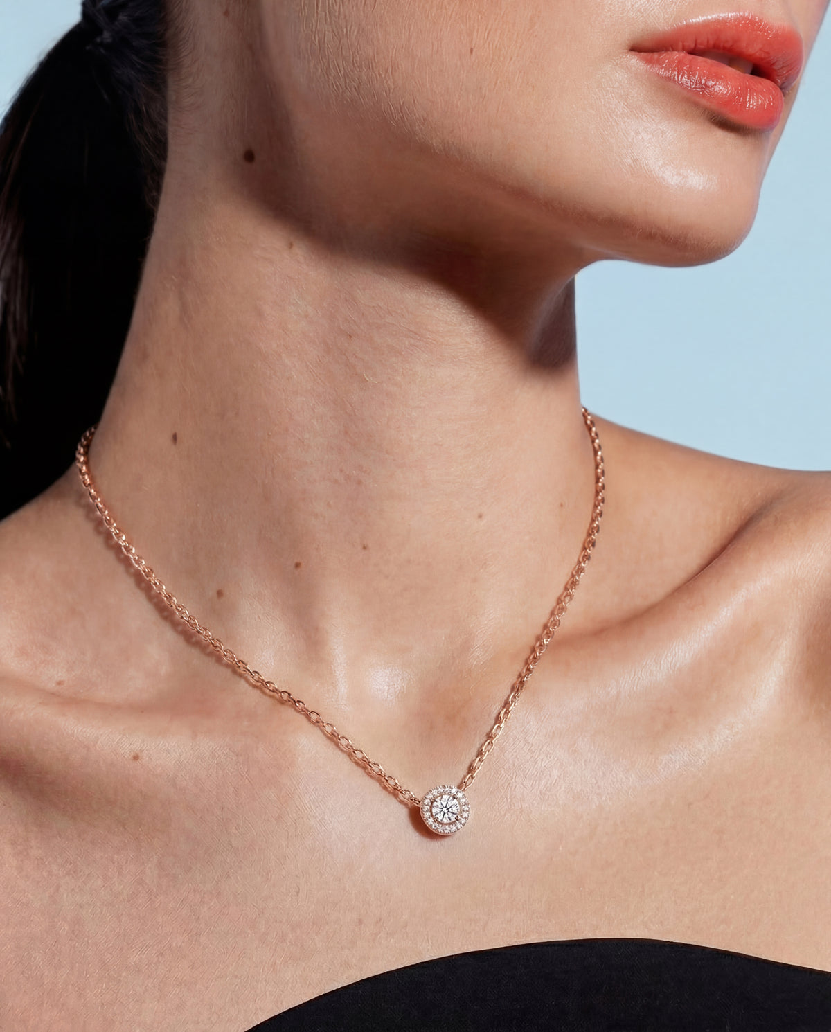 Round Brilliant Cut Halo Pendant Rose Gold 118