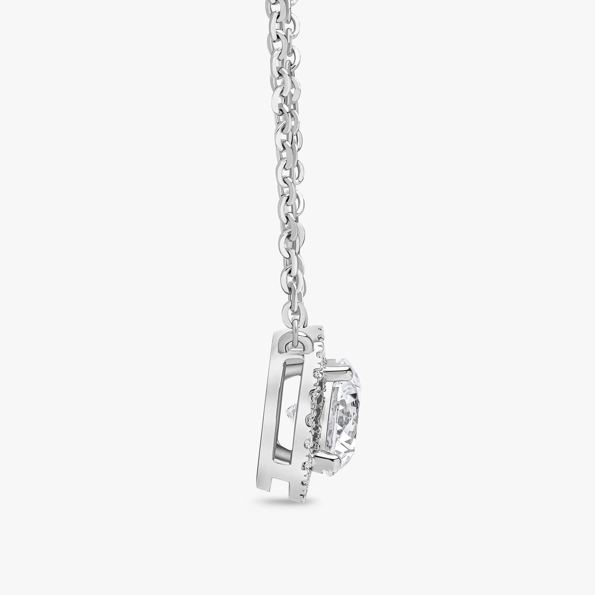 Round Brilliant Cut Halo Pendant Platinum 158